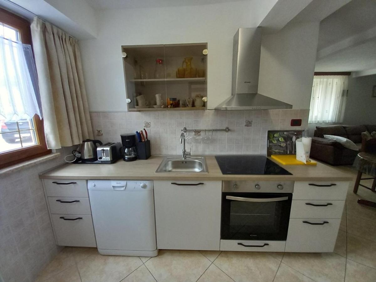 Apartments Faris Kanfanar Exterior photo